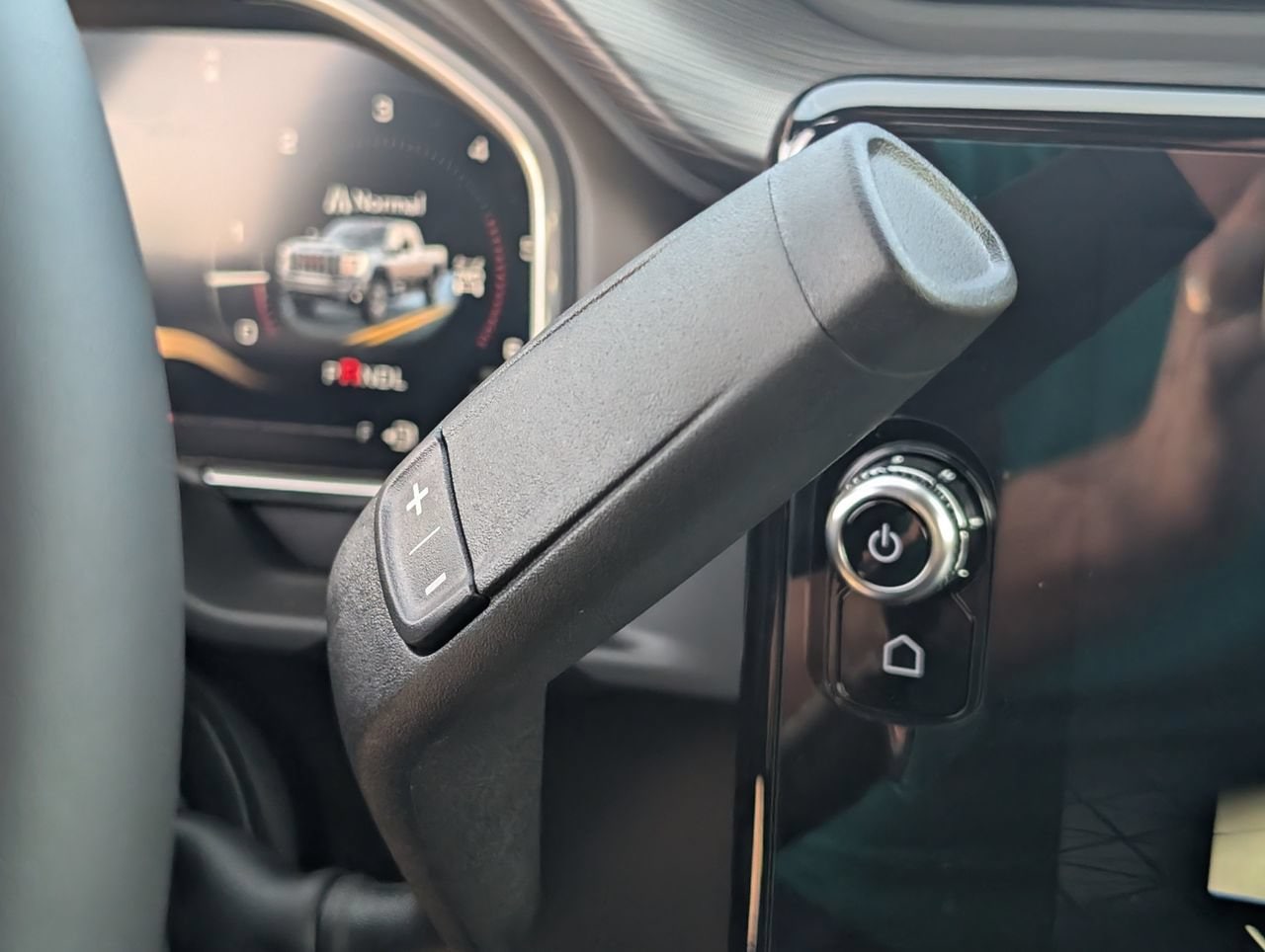 2026 GMC Sierra 2500HD Denali Ultimate - Photo 17