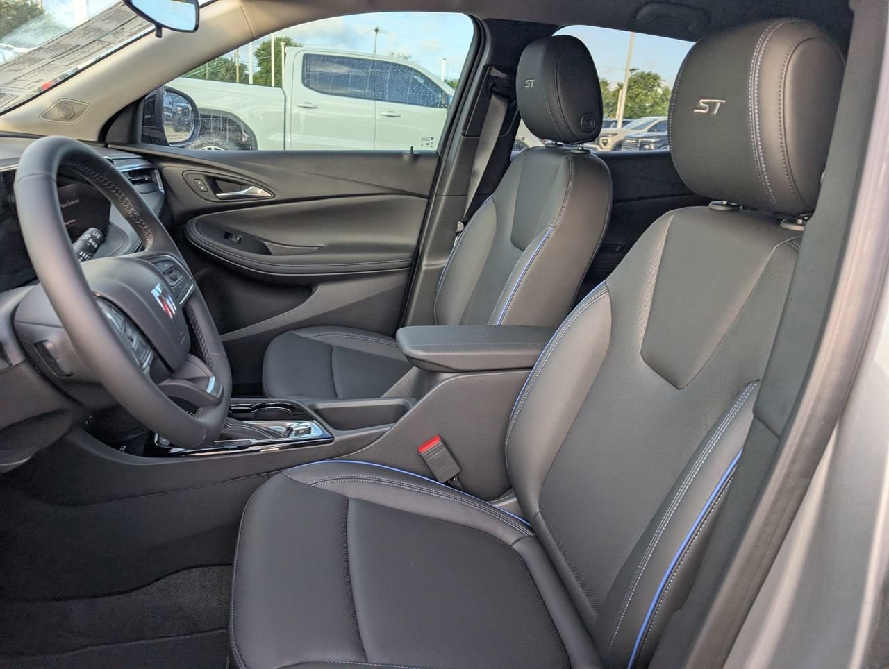 2026 Buick Encore GX Sport Touring - Photo 19