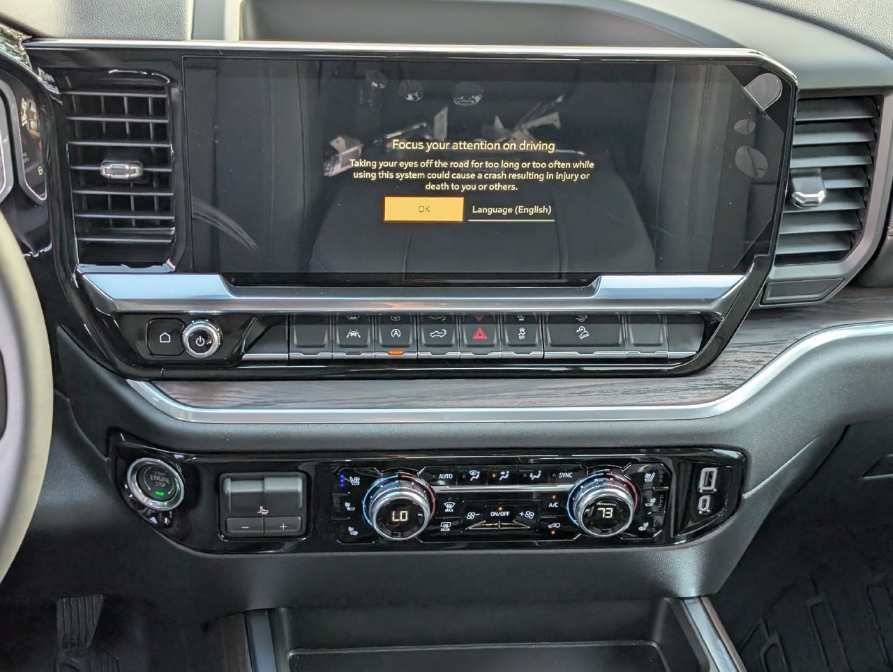 2026 GMC Sierra 1500 SLT - Photo 11