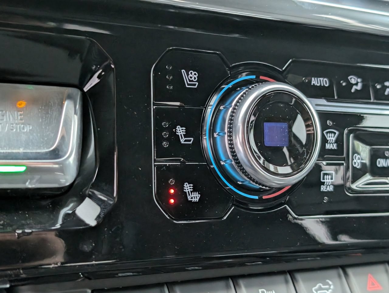 2026 GMC Sierra 2500HD Denali - Photo 14