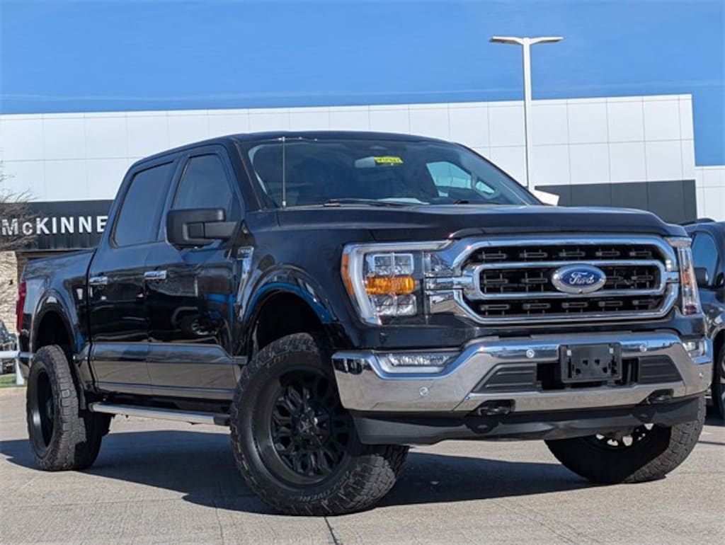 Used 2022 Ford F-150 XLT Truck SuperCrew Cab