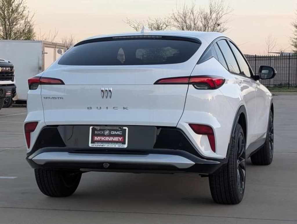 New 2026 Buick Envista Sport Touring SUV