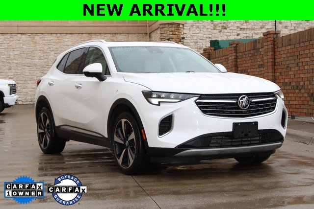 2022 Buick Envision Essence's photo