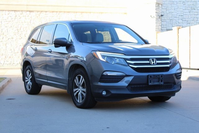 Used 2018 Honda Pilot EX-L with VIN 5FNYF5H52JB000731 for sale in Mckinney, TX