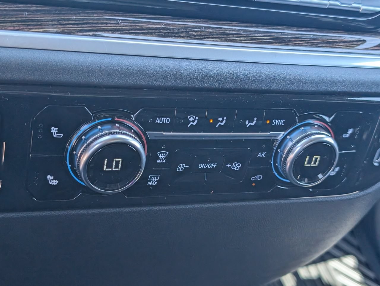 2026 GMC Sierra 1500 Elevation - Photo 14