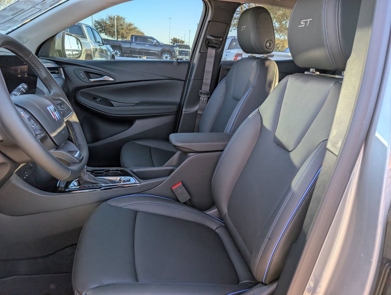 2026 Buick Encore GX Sport Touring - Photo 18