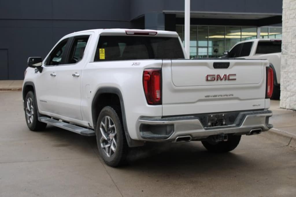 Used 2024 GMC Sierra 1500 SLT Truck Crew Cab