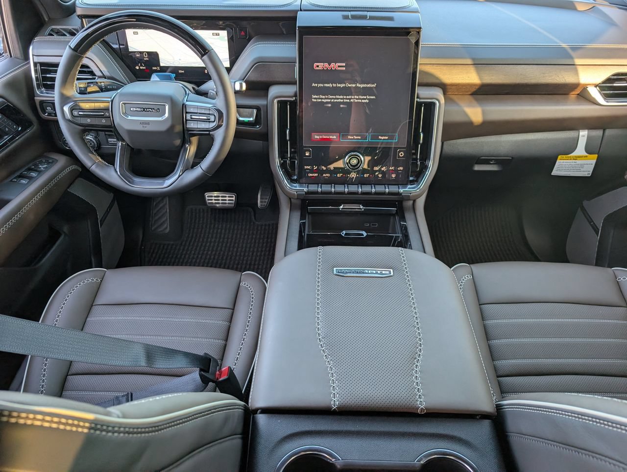 2026 GMC Yukon XL Denali Ultimate - Photo 7