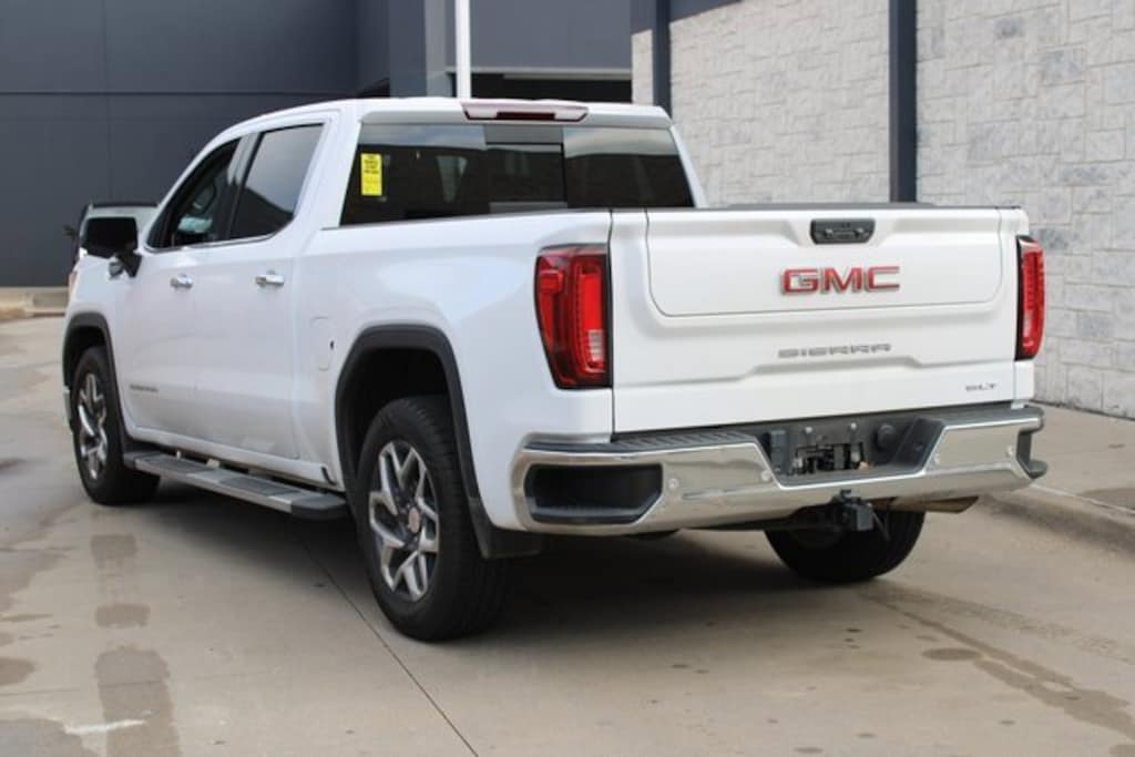 Used 2023 GMC Sierra 1500 SLT Truck Crew Cab