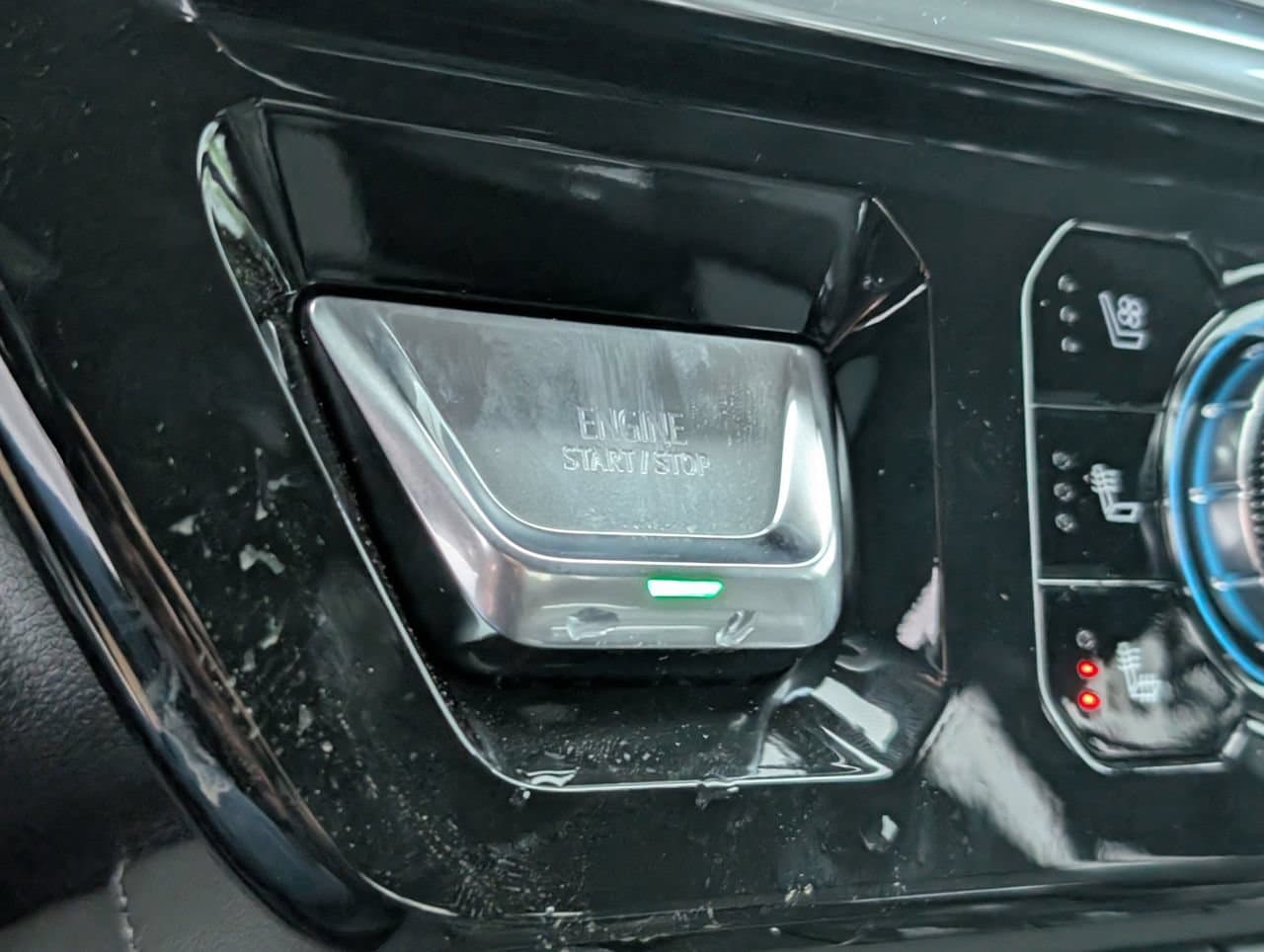 2026 GMC Sierra 2500HD Denali - Photo 15