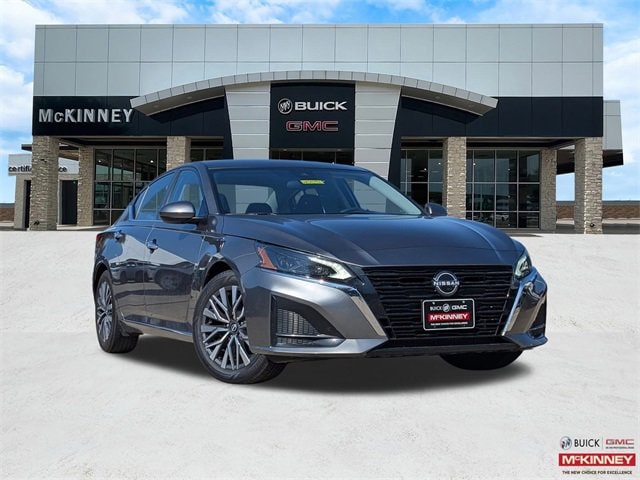 2023 Nissan Altima SV