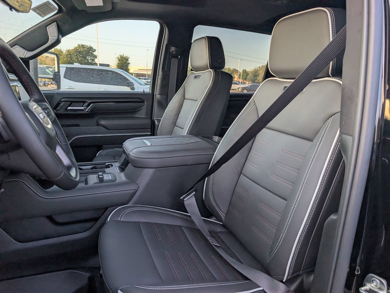 2026 GMC Sierra 2500HD AT4X - Photo 19