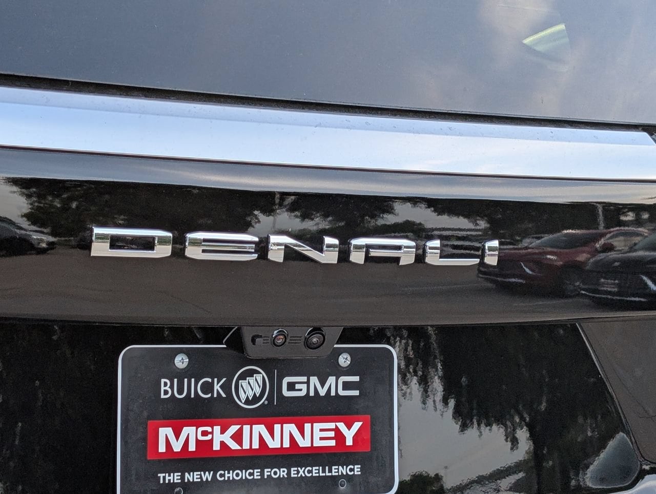 2026 GMC Yukon XL Denali - Photo 7