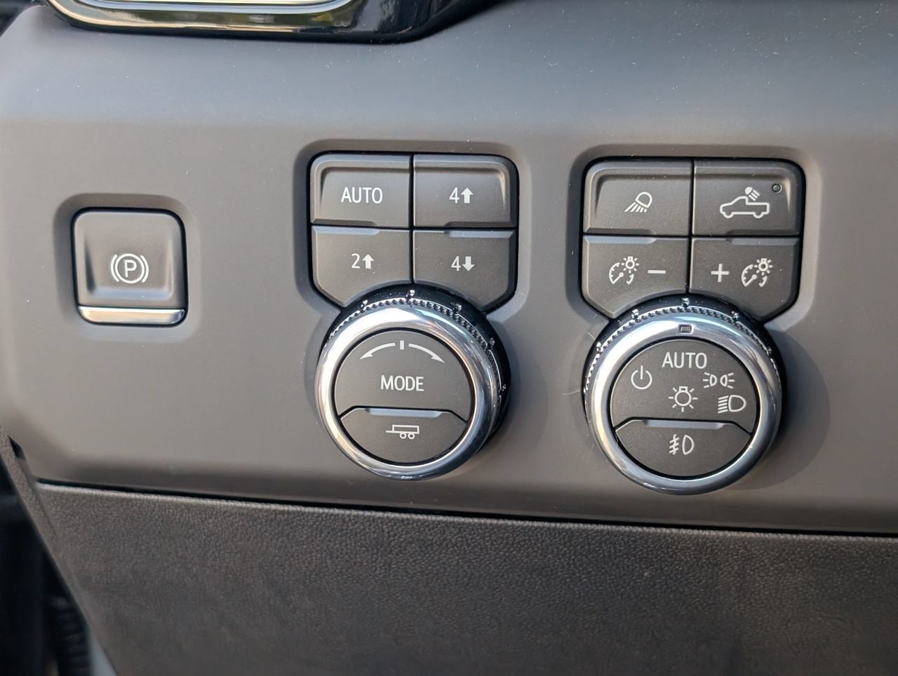 2026 GMC Sierra 1500 Denali Ultimate - Photo 17
