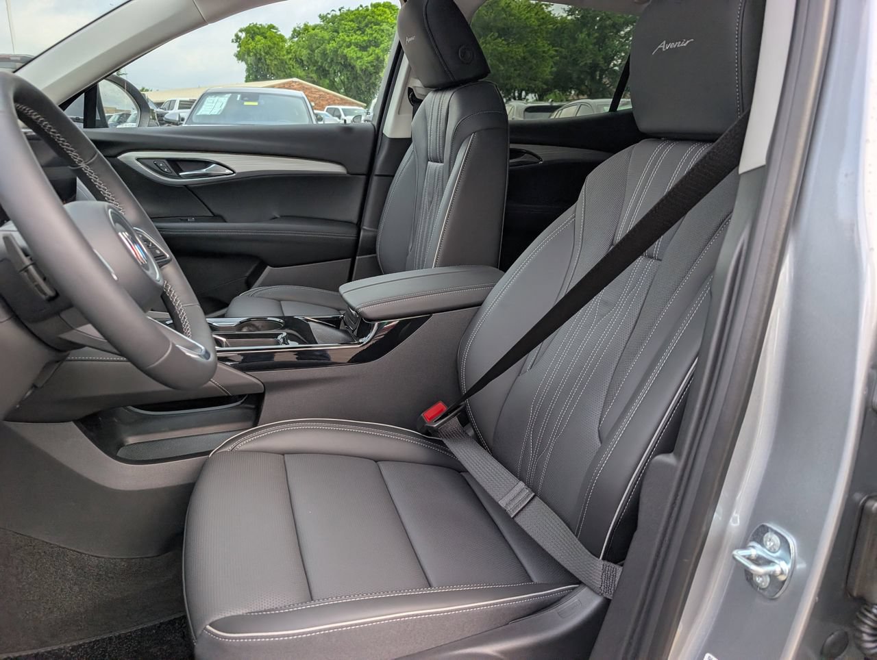 2026 Buick Envision Avenir - Photo 18
