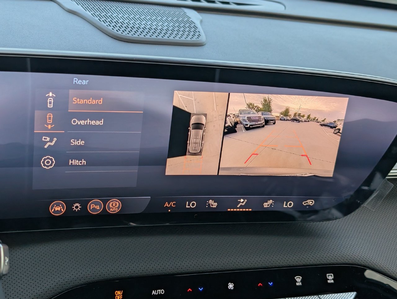 2027 Buick Enclave Preferred - Photo 12