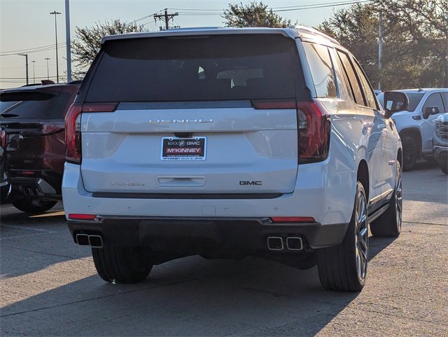 2026 Gmc Yukon Denali Ultimate photo 2