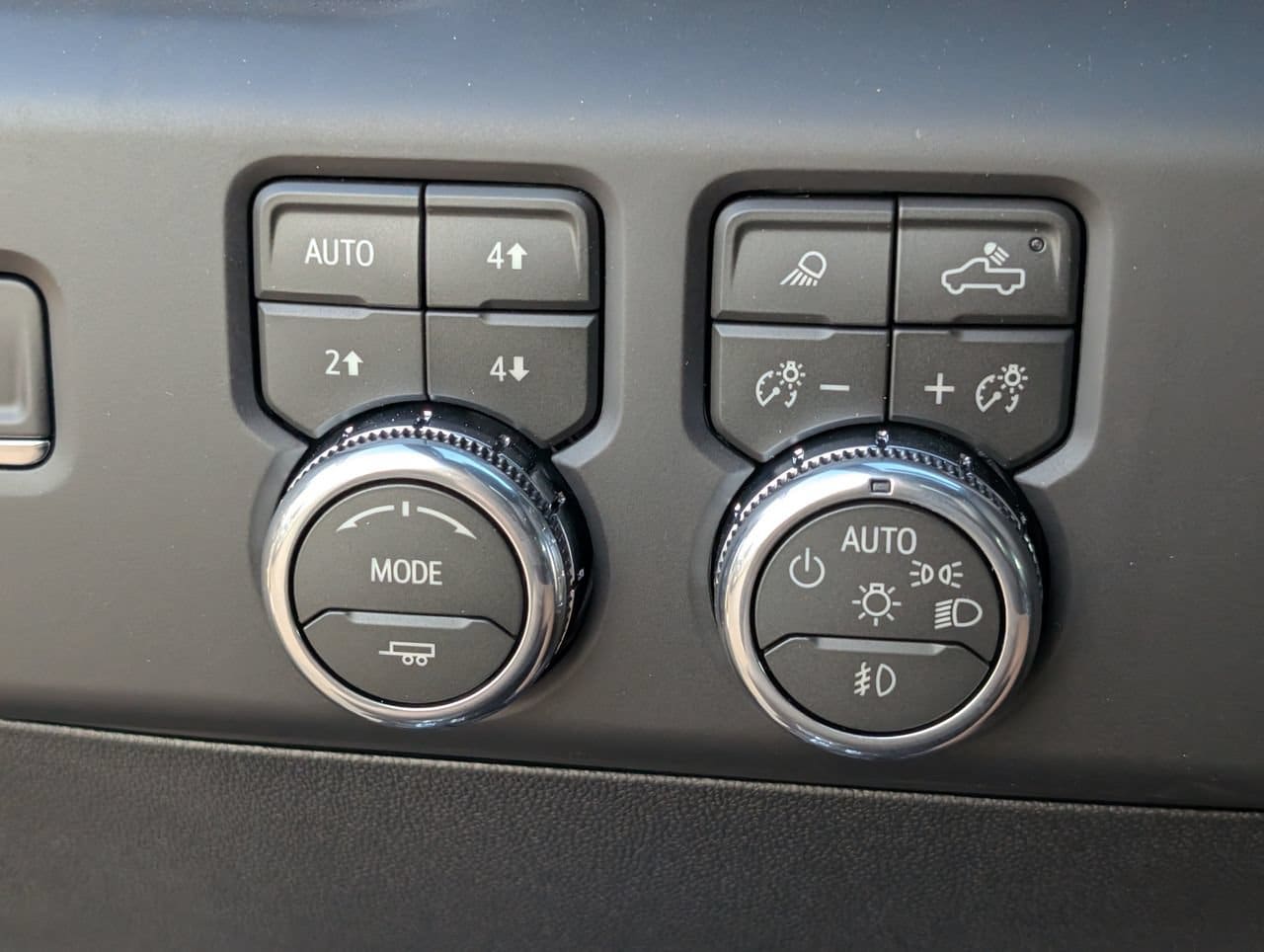 2026 GMC Sierra 2500HD AT4 - Photo 17