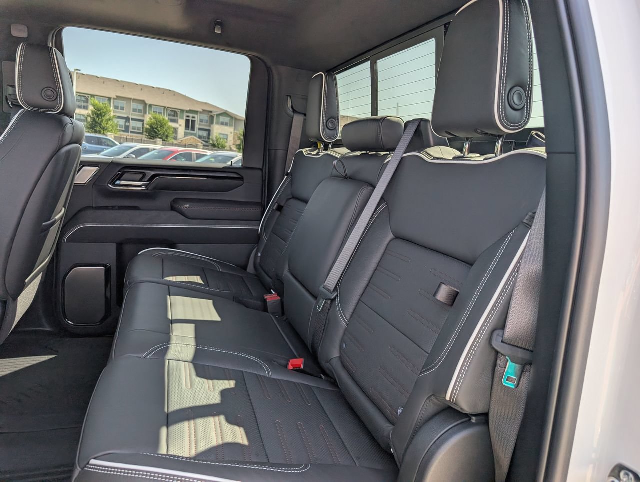 2026 GMC Sierra 2500HD AT4X - Photo 21