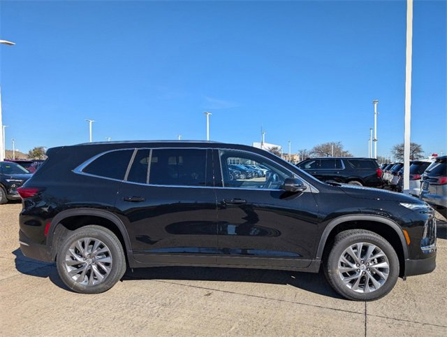 2025 Buick Enclave Preferred photo 3