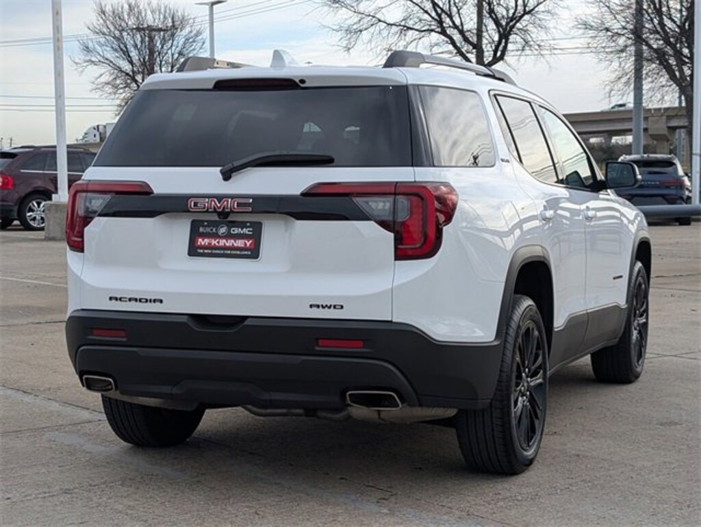 Certified 2023 GMC Acadia SLE SUV
