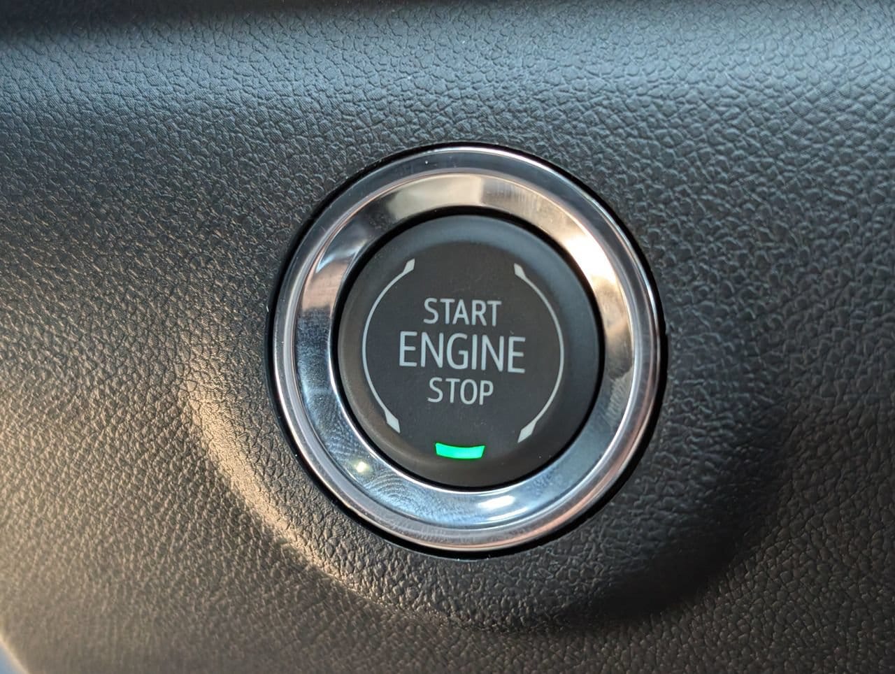 New 2027 Sterling Metallic GMC Elevation image 15