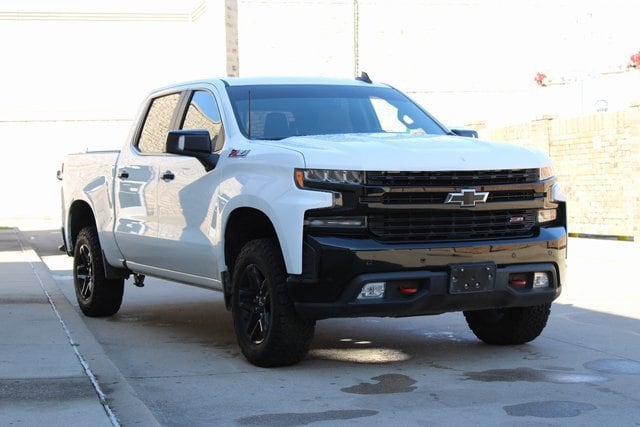 Used 2020 Chevrolet Silverado 1500 LT Trail Boss with VIN 3GCPYFED5LG259699 for sale in Mckinney, TX