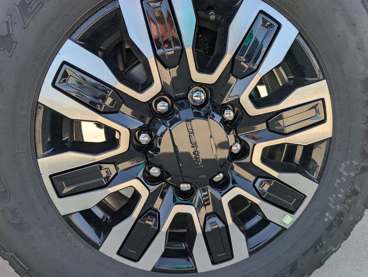 2026 GMC Sierra 2500HD Denali Ultimate - Photo 6