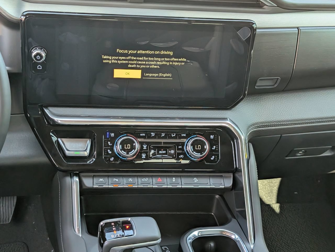 2026 GMC Sierra 1500 Denali - Photo 10