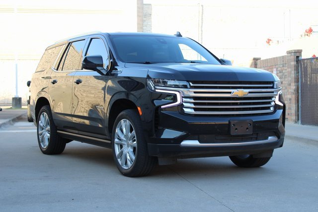 2021 Chevrolet Tahoe High Country photo 2