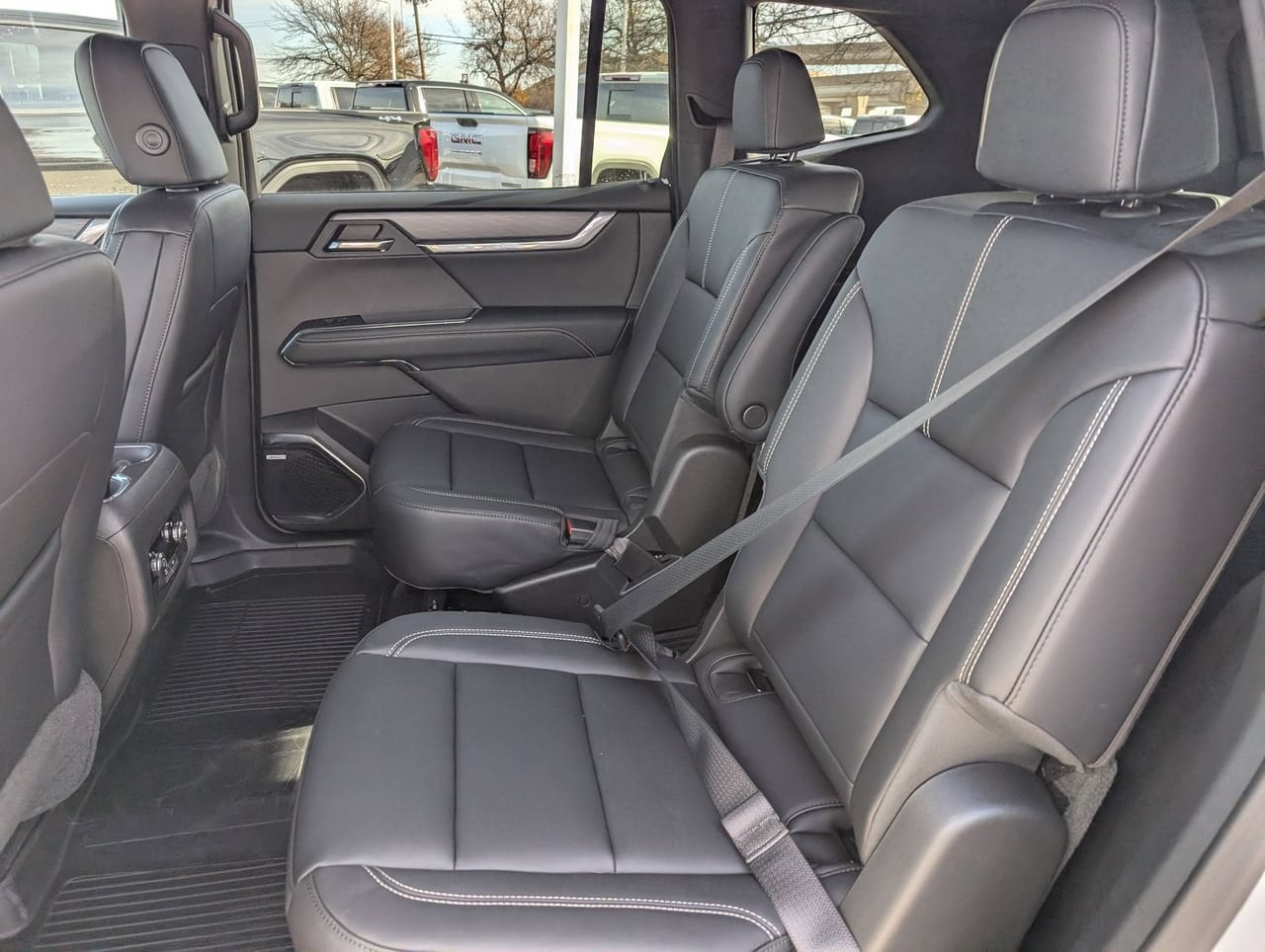 2026 GMC Acadia Elevation - Photo 20