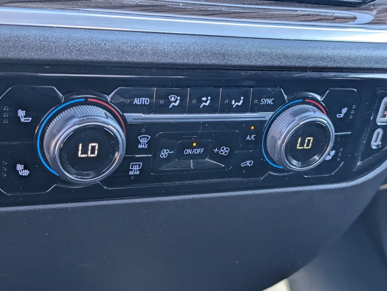 Used 2025 Sterling Gray Metallic Chevrolet LT image 16