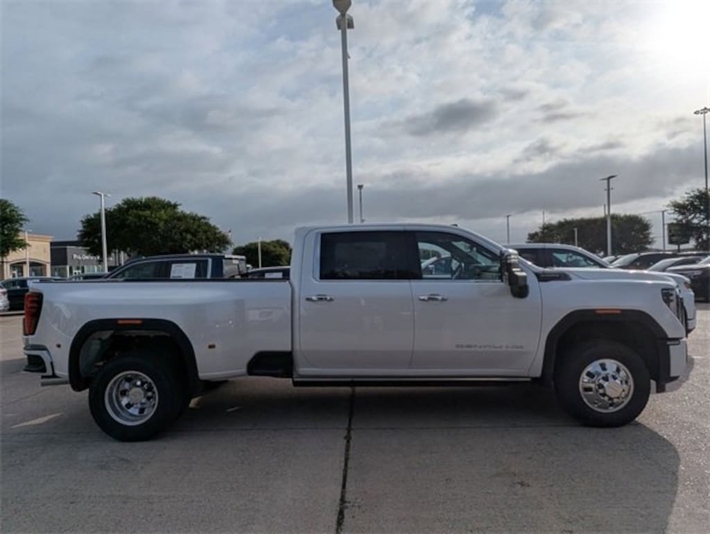 New 2025 GMC Sierra 3500 HD Denali Ultimate DRW Truck Crew Cab