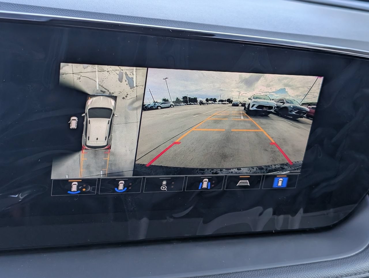2026 Buick Encore GX Sport Touring - Photo 12
