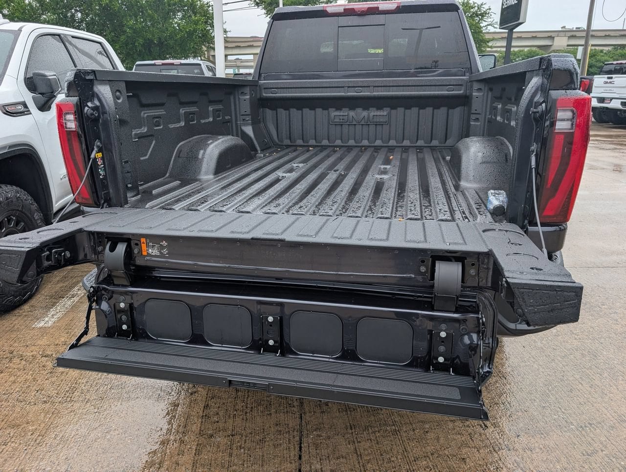 2026 GMC Sierra 2500HD Denali - Photo 6