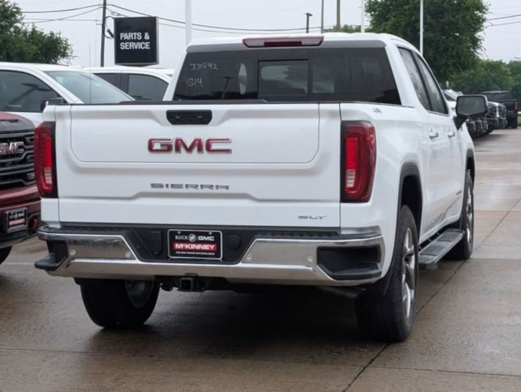 New 2026 GMC Sierra 1500 SLT Truck Crew Cab