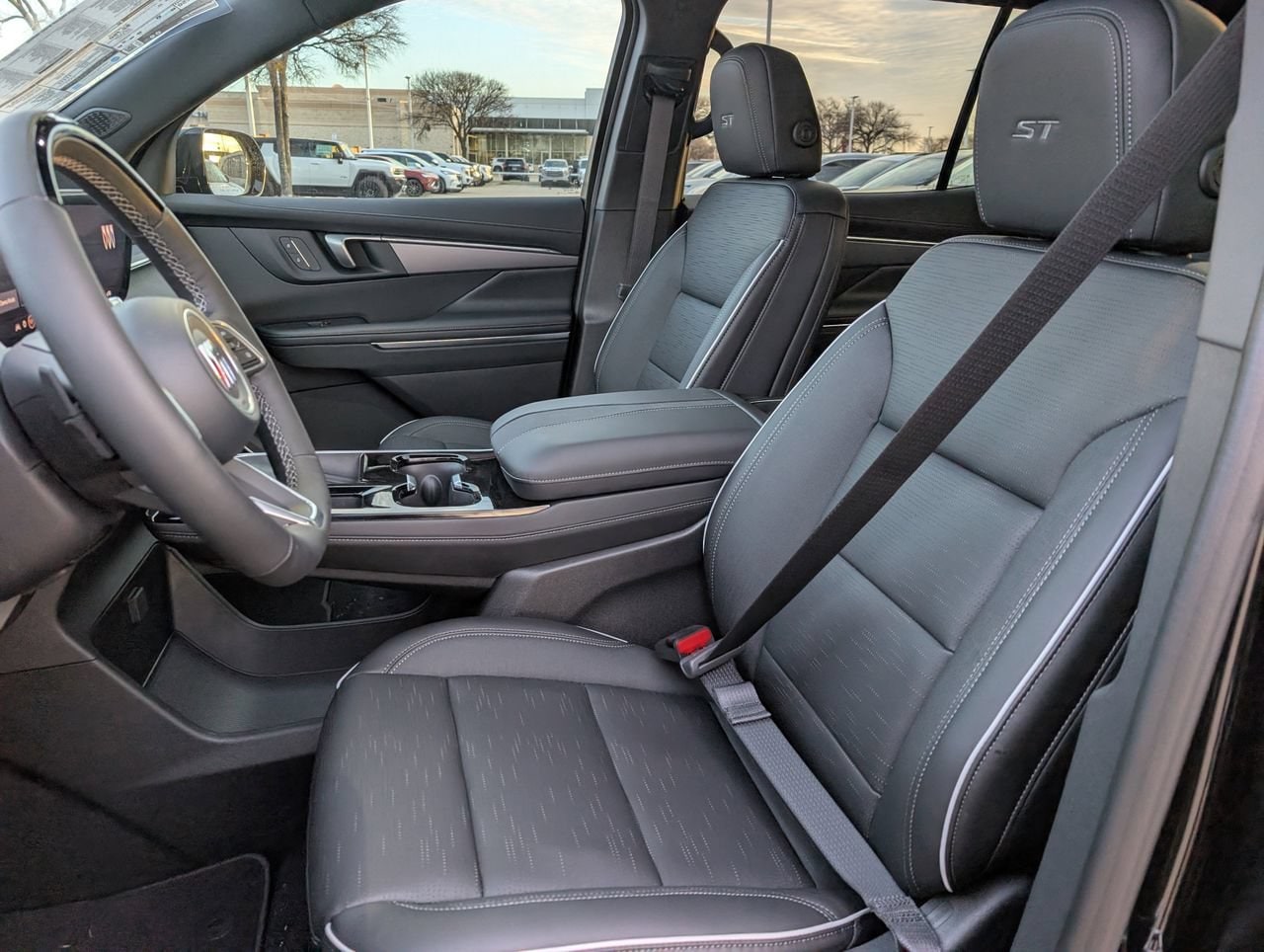 2026 Buick Enclave Sport Touring - Photo 18