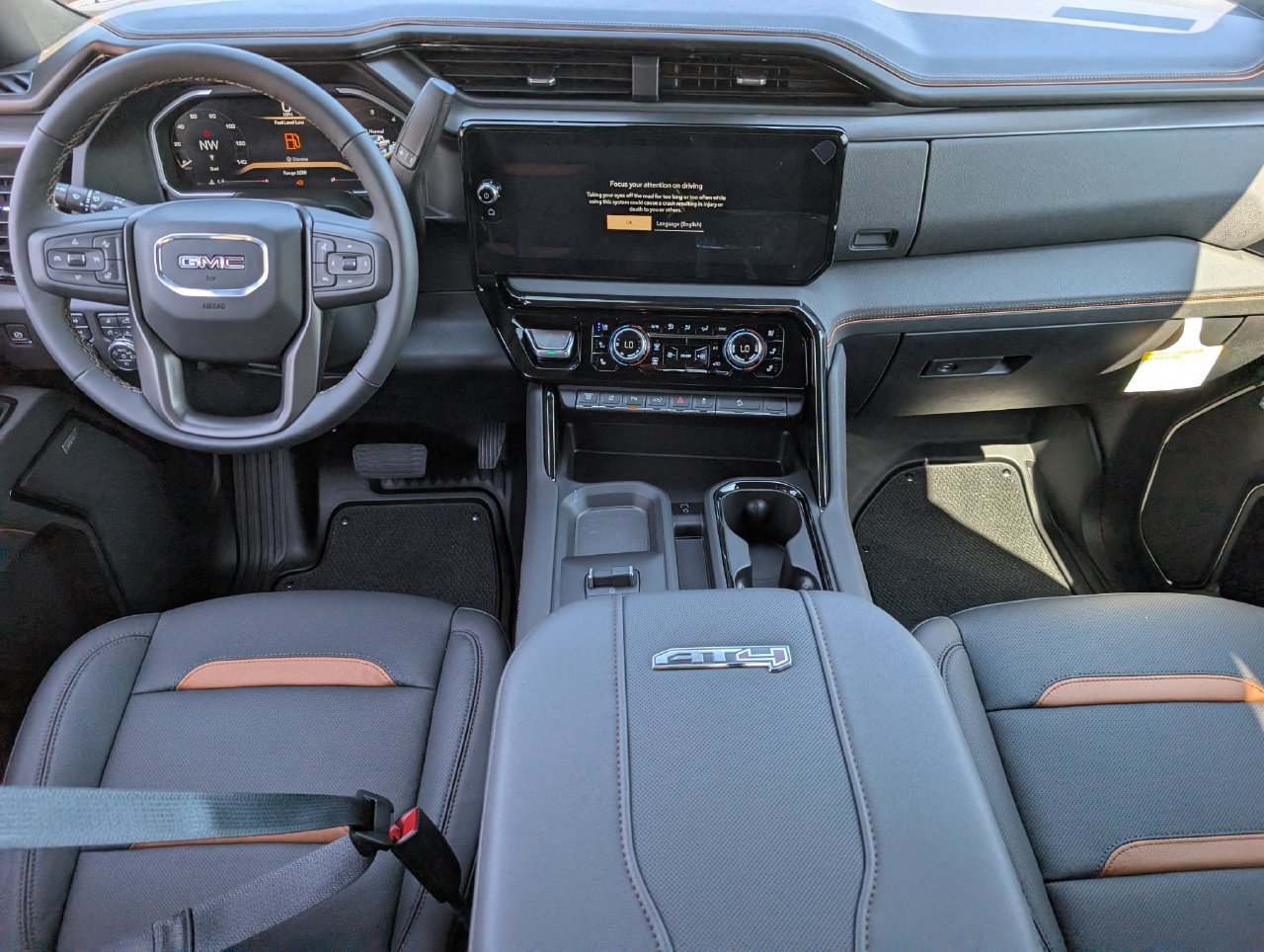 2026 GMC Sierra 2500HD AT4 - Photo 8