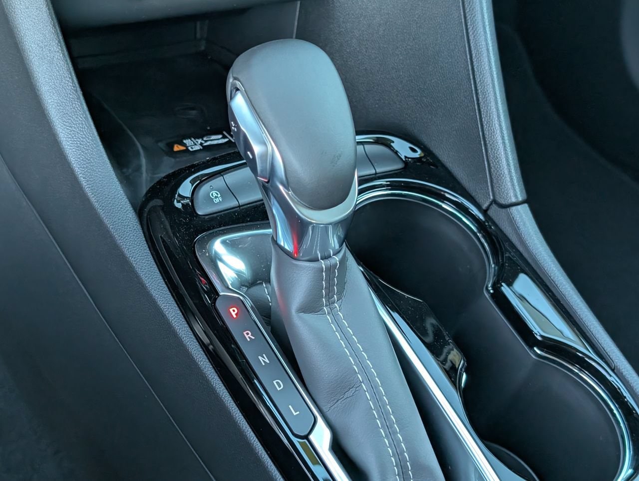 2026 Buick Encore GX Sport Touring - Photo 19