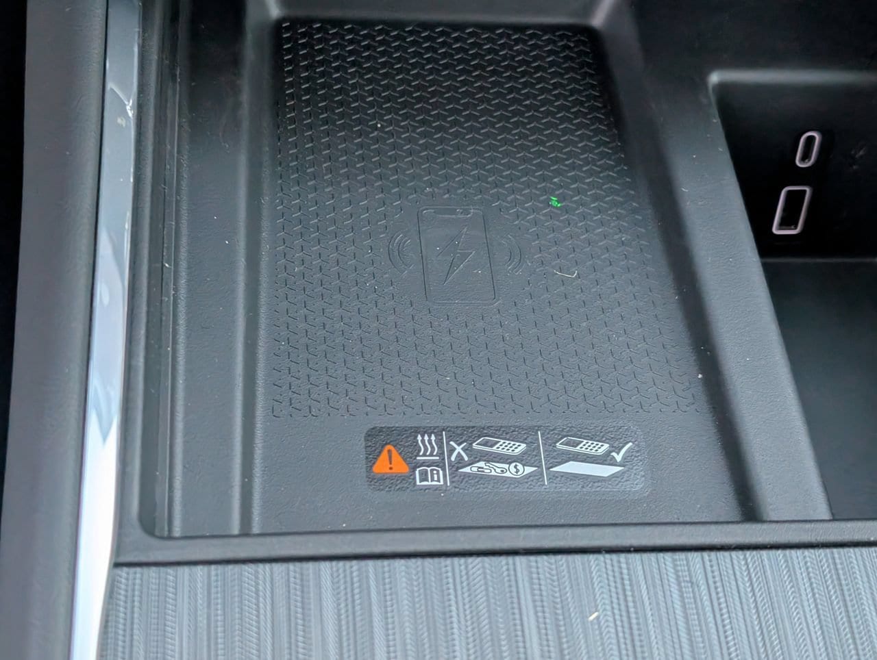 2026 GMC Acadia Elevation - Photo 16