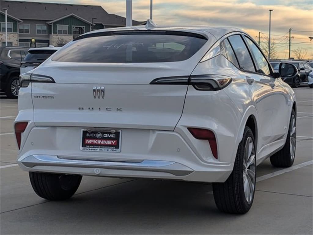 New 2026 Buick Envista Avenir SUV