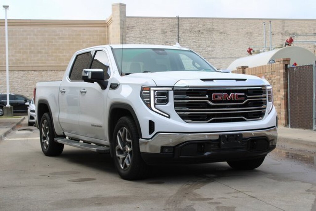 Used 2023 GMC Sierra 1500 SLT Truck Crew Cab