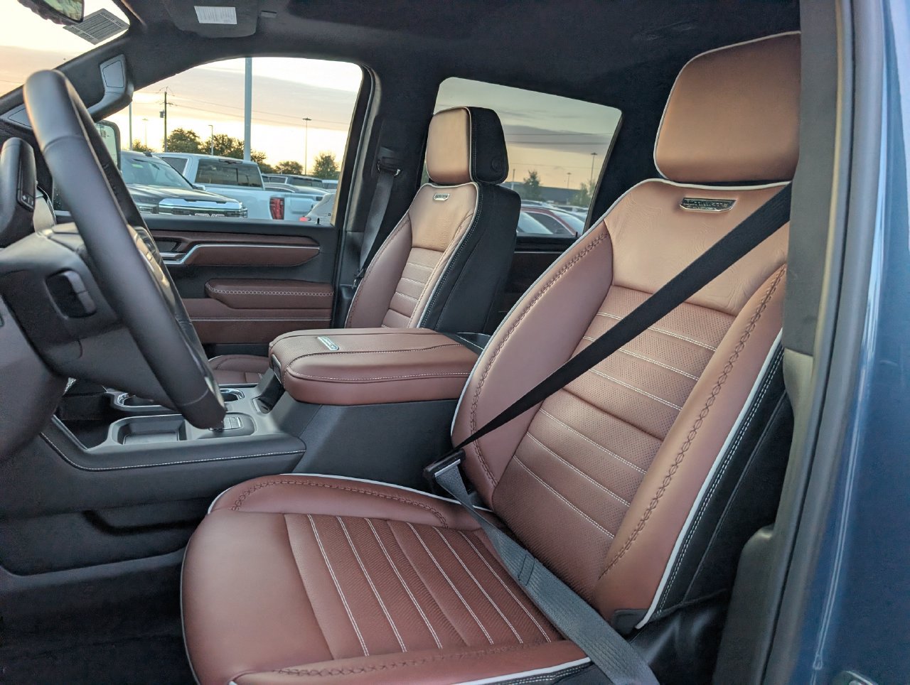 2026 GMC Sierra 2500HD Denali Ultimate - Photo 19