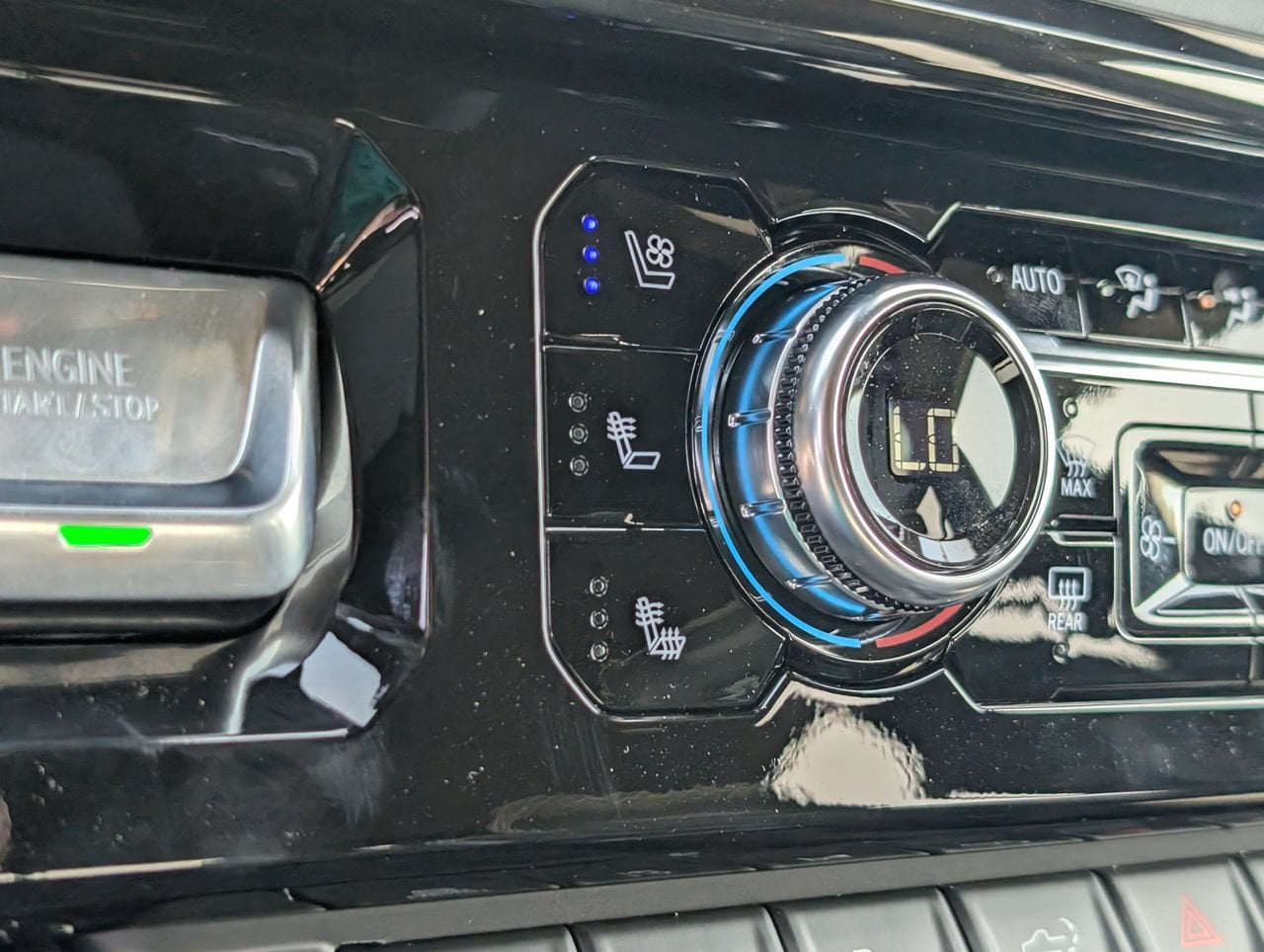 2026 GMC Sierra 2500HD AT4X - Photo 14