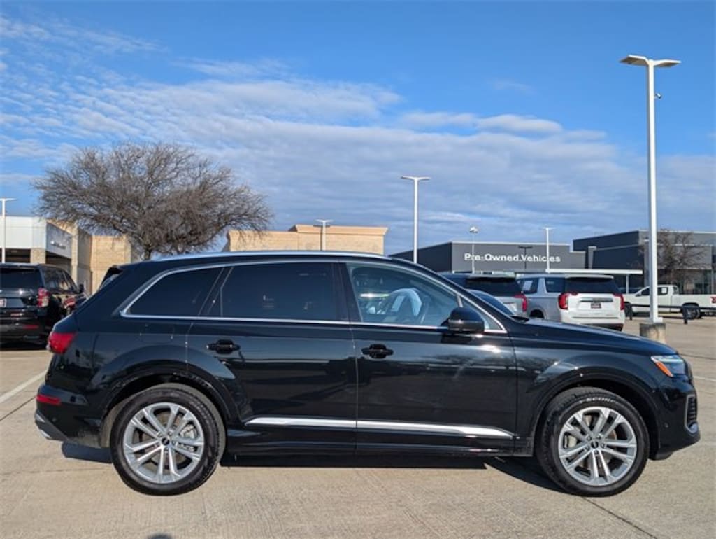 Used 2025 Audi Q7 Premium Plus SUV