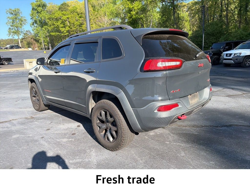 Used 2016 Jeep Cherokee Trailhawk SUV