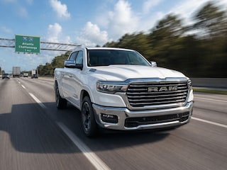 2026 Ram 1500 LARAMIE CREW CAB 4X2 5'7 BOX Pickup