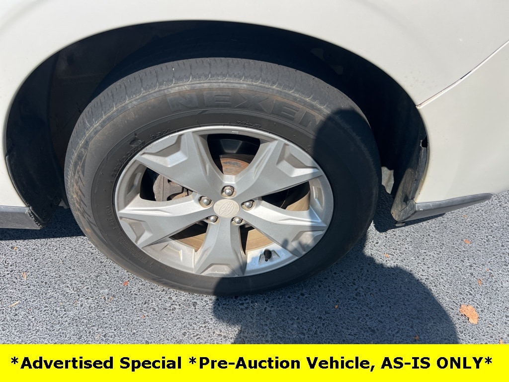 Used 2014 Subaru Forester i Premium with VIN JF2SJAEC8EH556937 for sale in Easley, SC