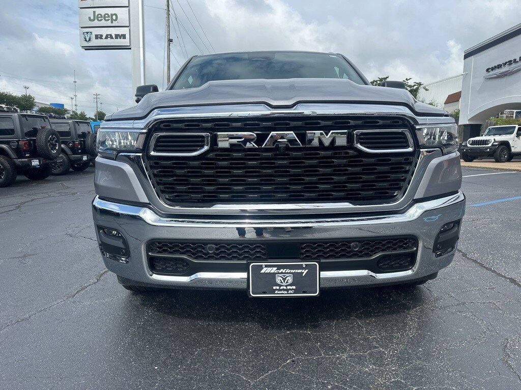 2025 Ram 1500 Big Horn photo 3