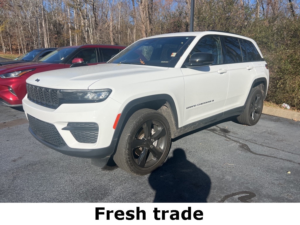 2024 Jeep Grand Cherokee Altitude's photo